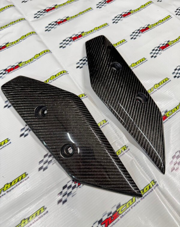 Carbon Front Fender Trims for Yamaha XMAX V1 – XV1-028 Black Twill Carbon RM359 Ready Stock and RM323 Preorder
