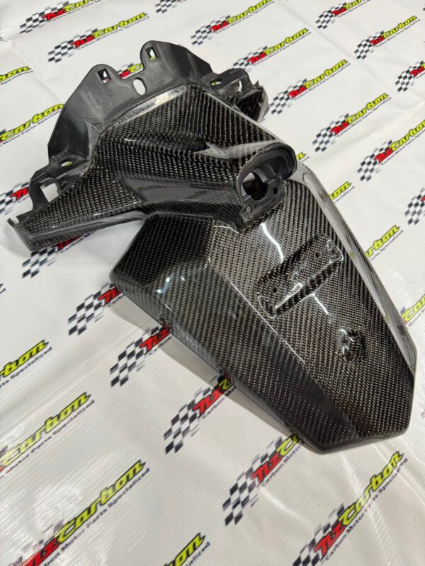 Carbon Rear Fender for Yamaha XMAX V1 – XV1-002 Black Twill Carbon Ready Stock and Preorder