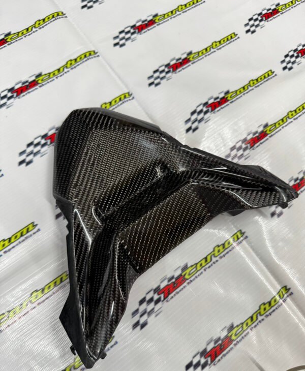 Carbon Rear Fender Cover for Yamaha XMAX V1 – XV1-001 Black Twill Carbon Ready Stock and Preorder