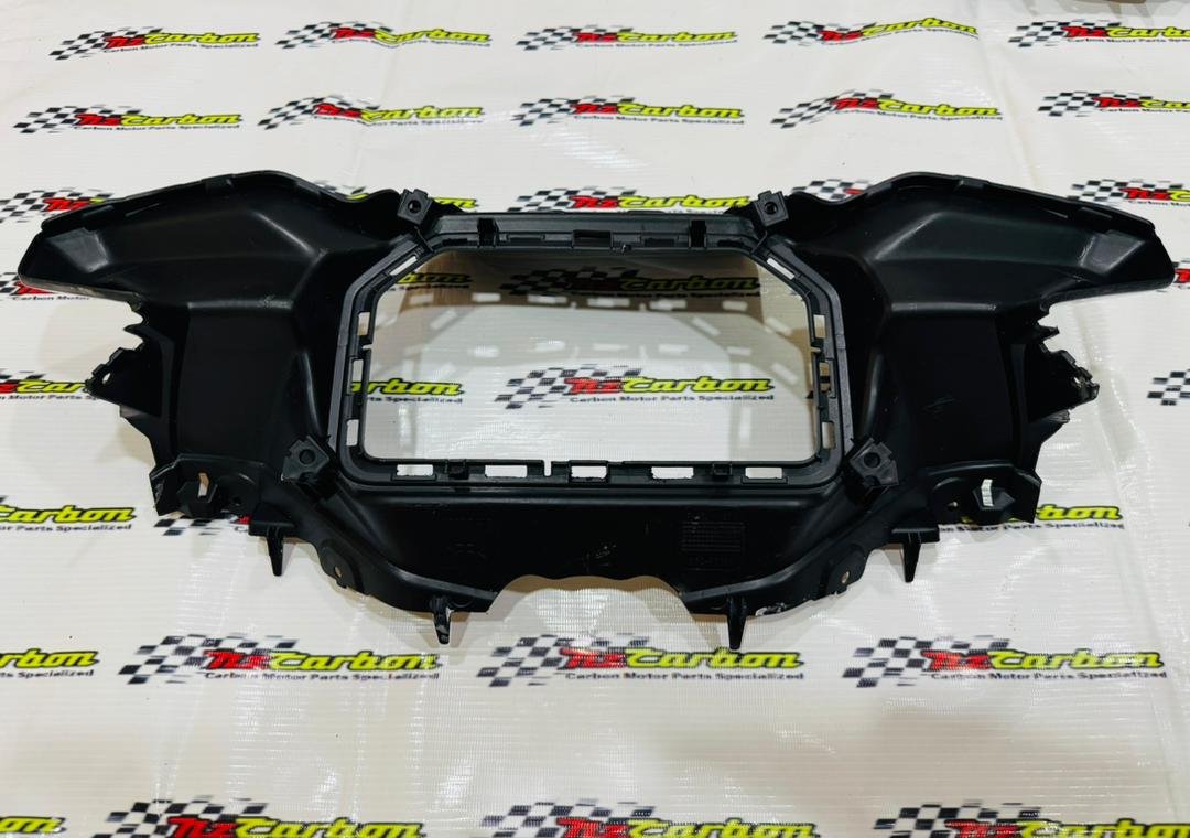 Black Twill Carbon Cover Meter Panel for Yamaha XMAX V3, displayed on an NZ Carbon background showing the detailed carbon weave and curved design.